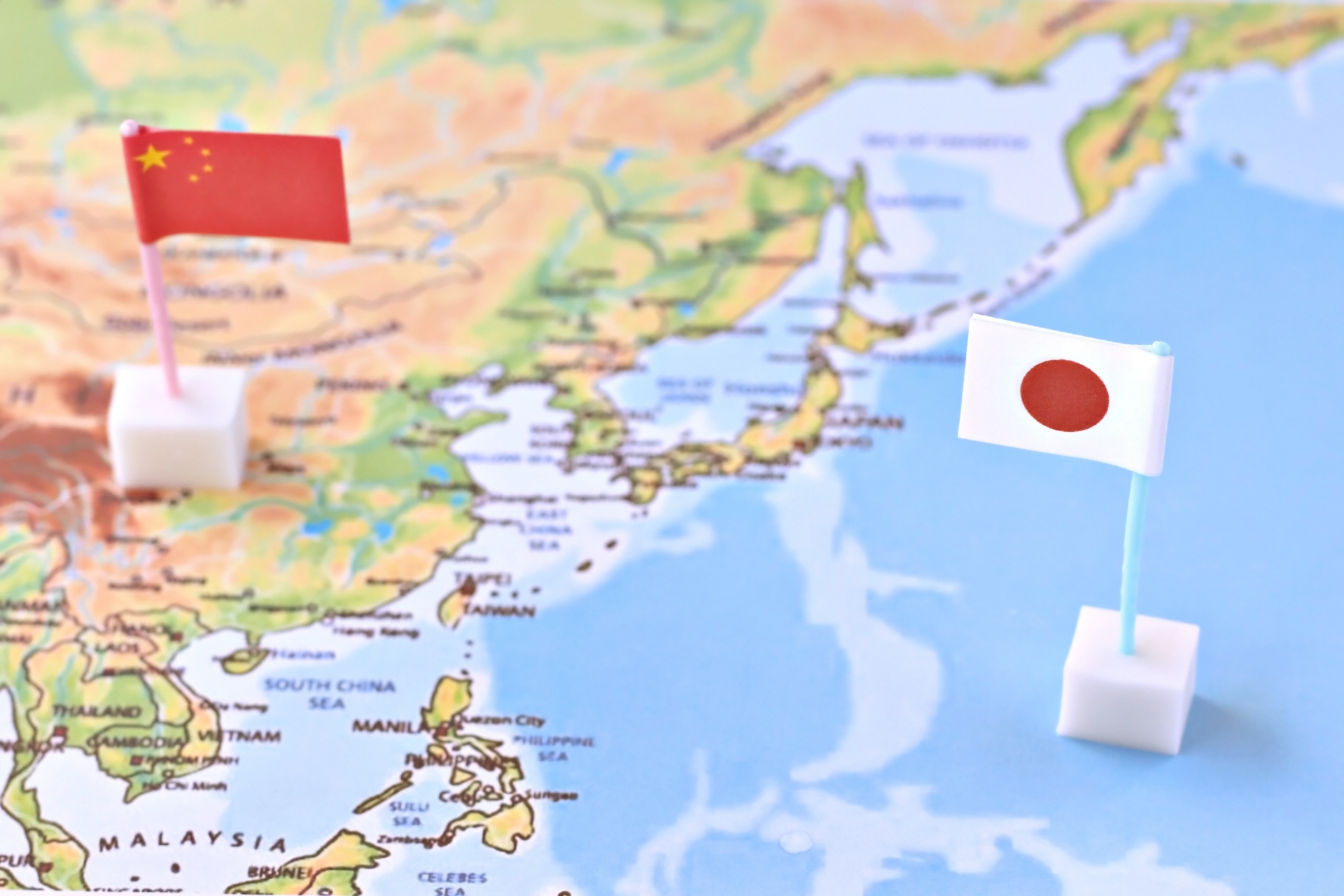 日本と中国の国旗地図