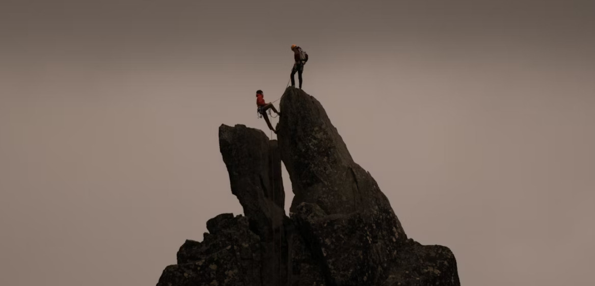 山頂にいる二人