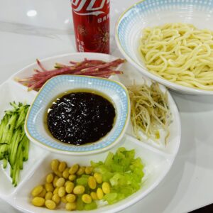 老北京炸酱面28元