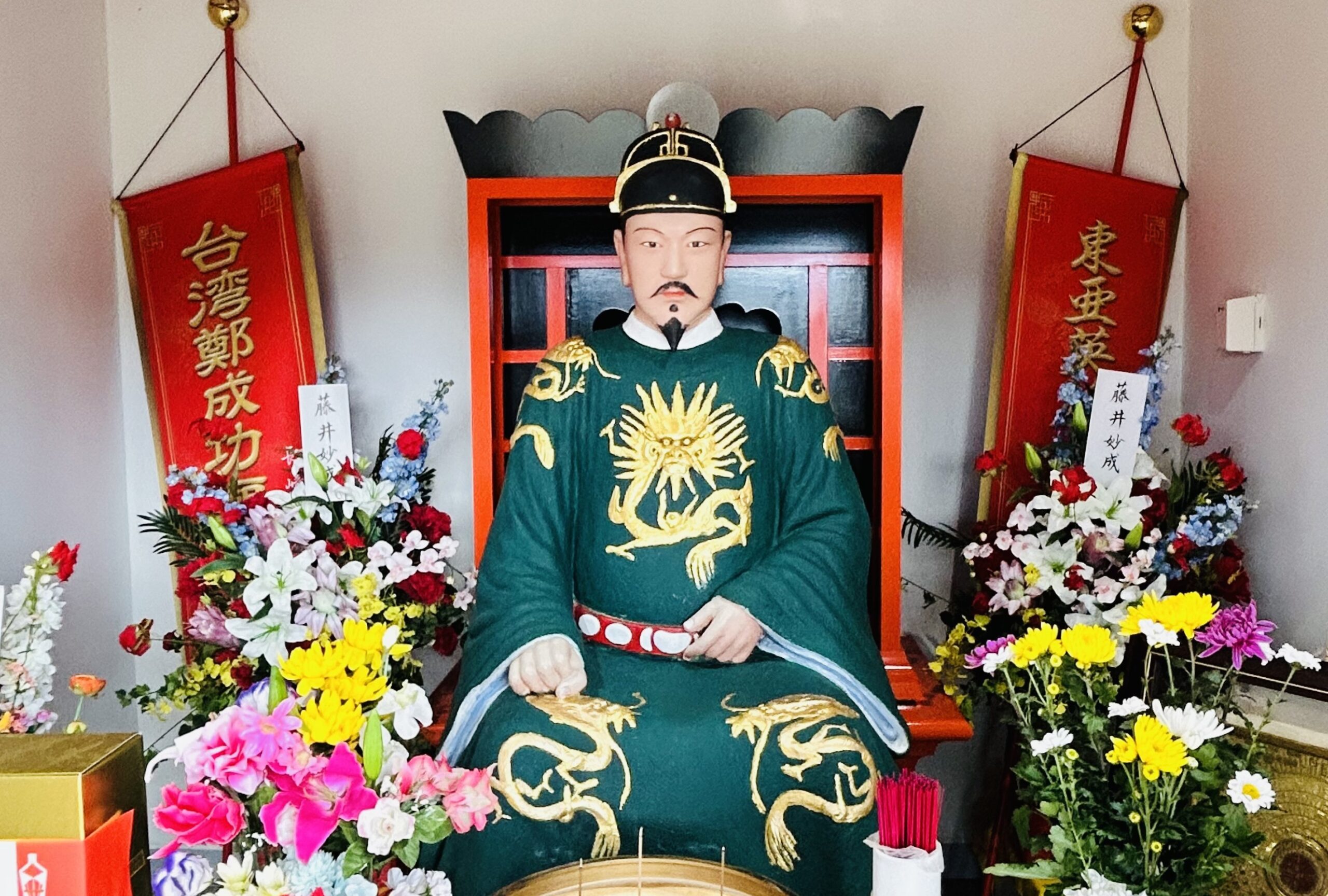 鄭成功分廟の像