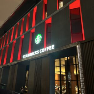 西安歩行街のスタバ